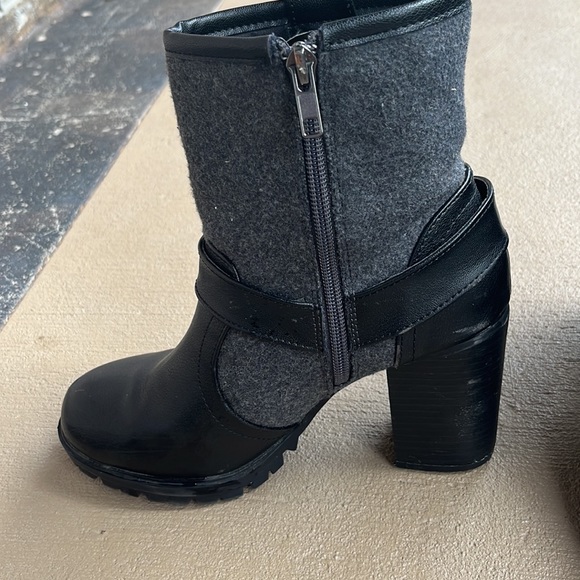 Charlotte Russe Booties - Picture 2 of 8